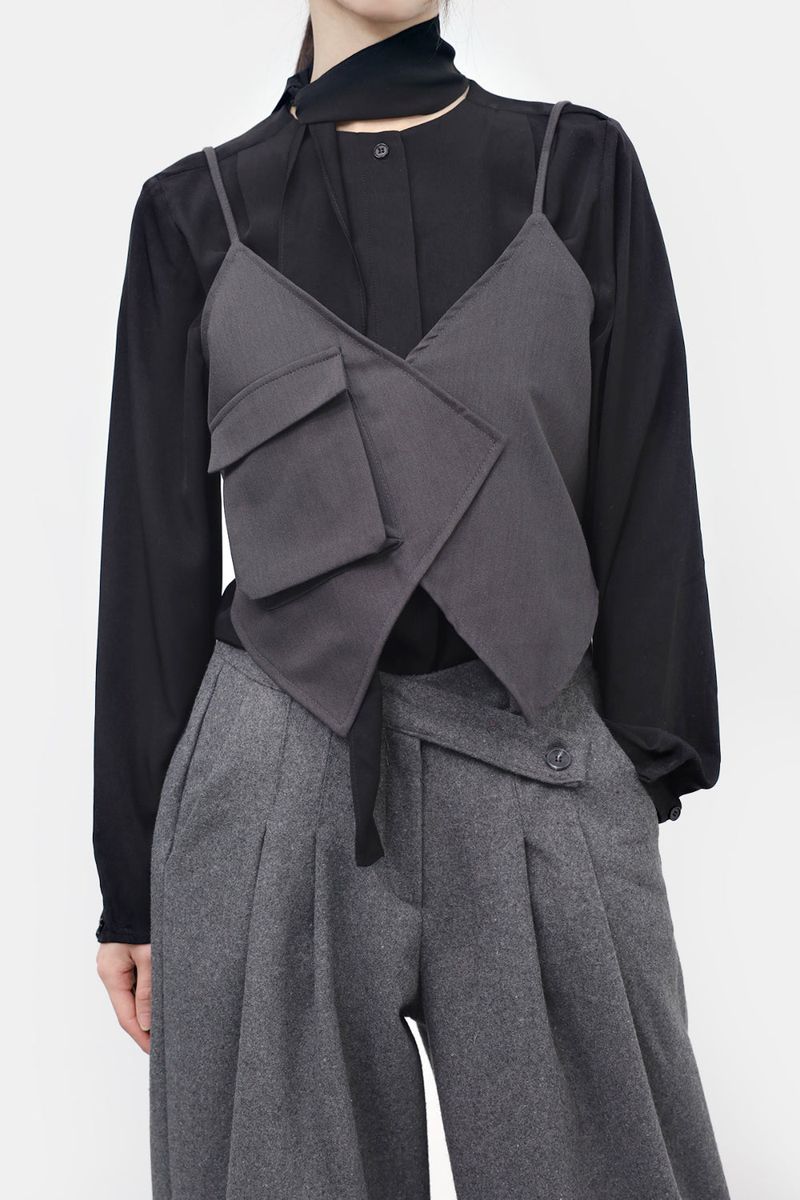 NONCODE（ノンコード）の「Ronane String Pocket Unbalanced Vest（Tops）」