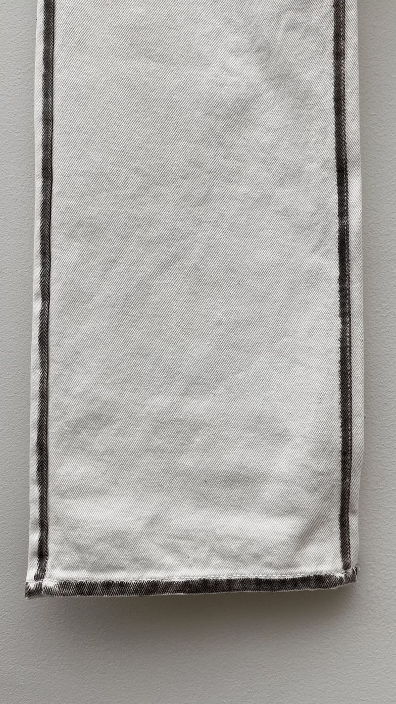 BRUSH JEAN