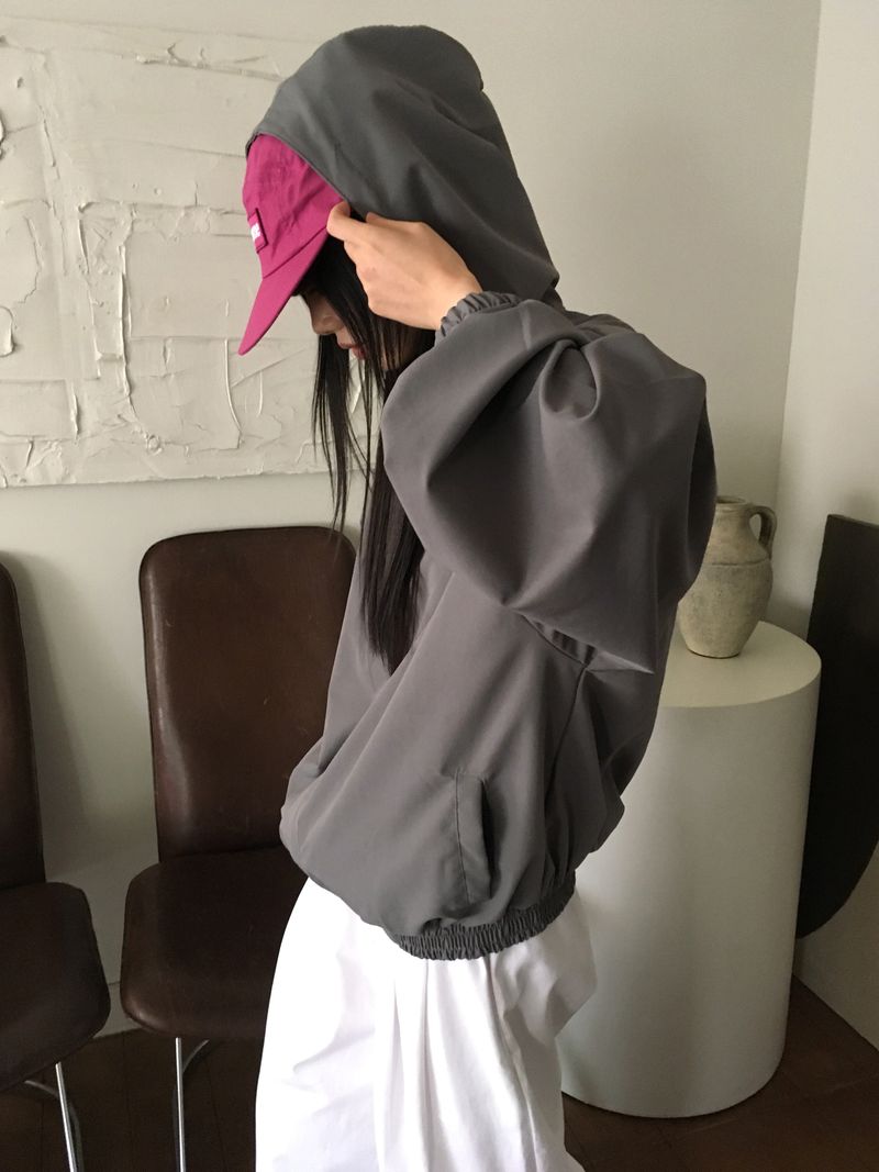 Beaton Goffcore String Boxy Windbreaker