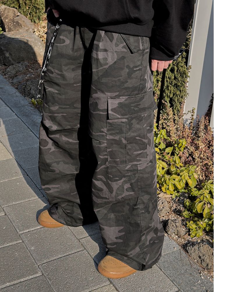 JIIGEUM（ジグム）の「デューティーカモワイドカーゴパンツ（パンツ）」