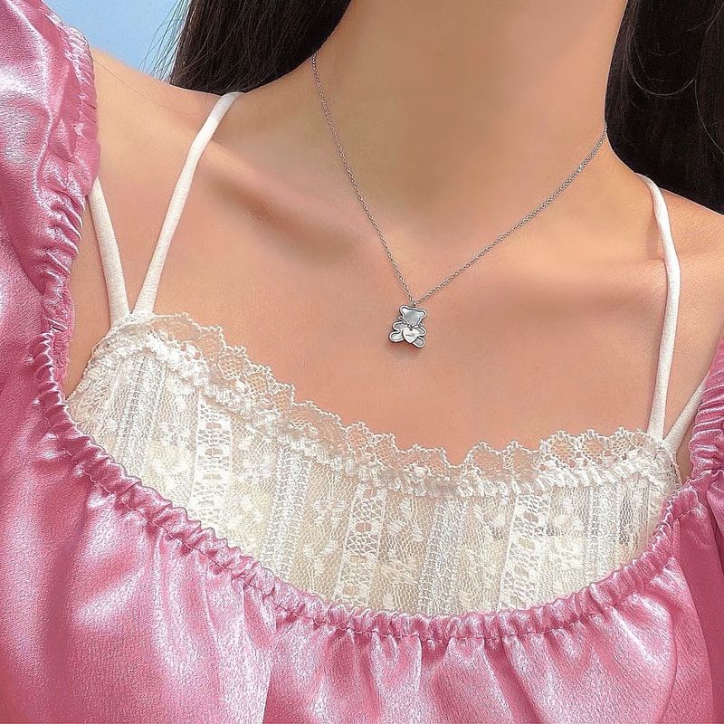 Luv in bear necklace