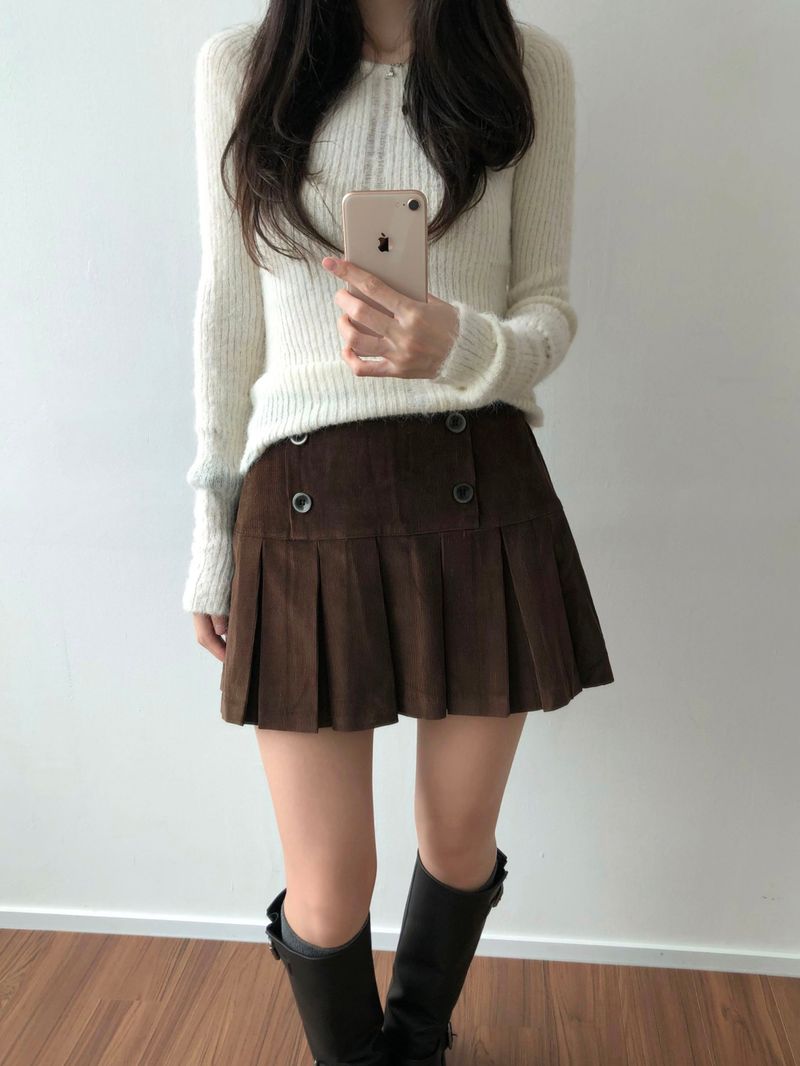 Archie Damage Knitwear (3 colors)