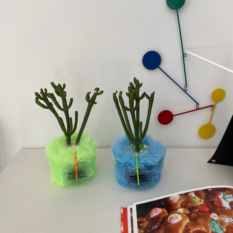 FLUFFY POT (XS