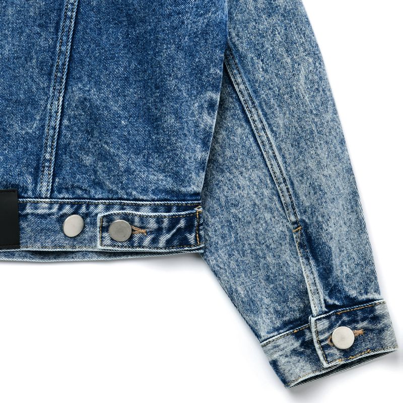 JINRO DENIM CROP TRUCKER JACKET 