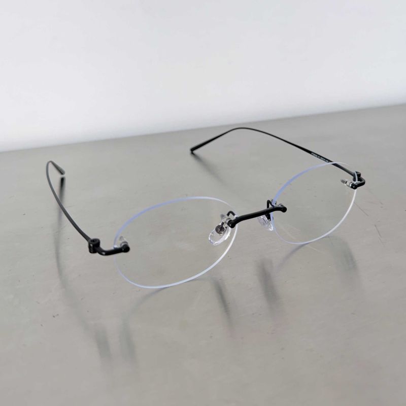 Weightless Rimless Glasses