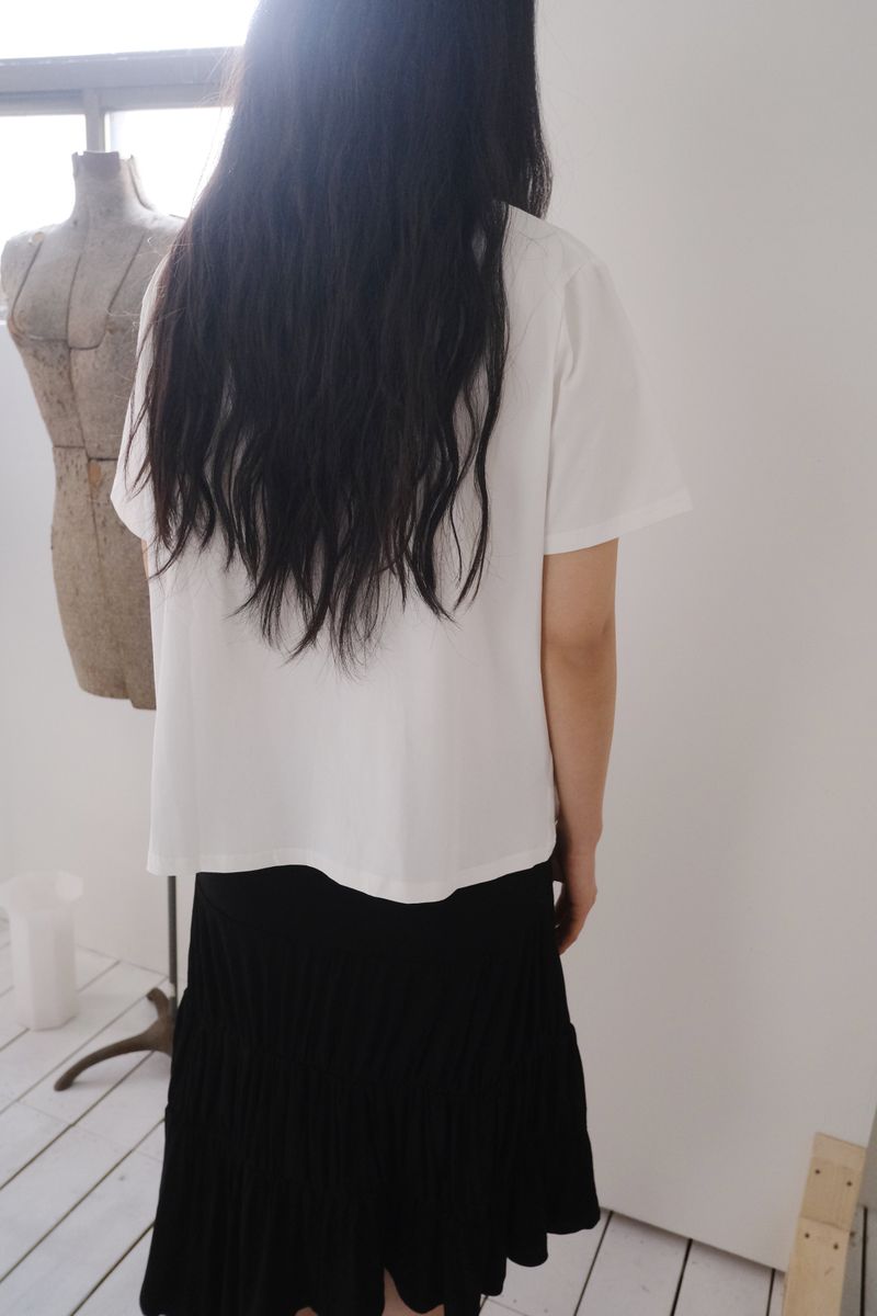 dot and frill T (2c)
