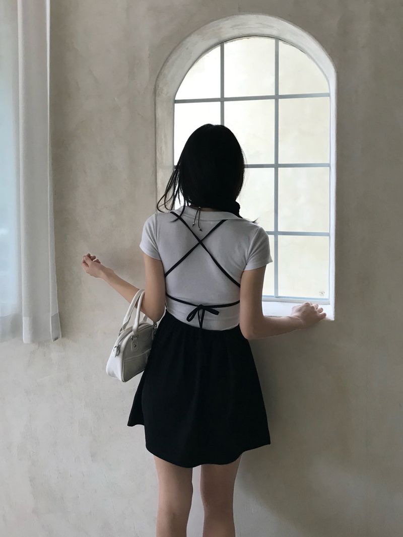 Shasha Deep V Collar Lace Short Sleeve Tee