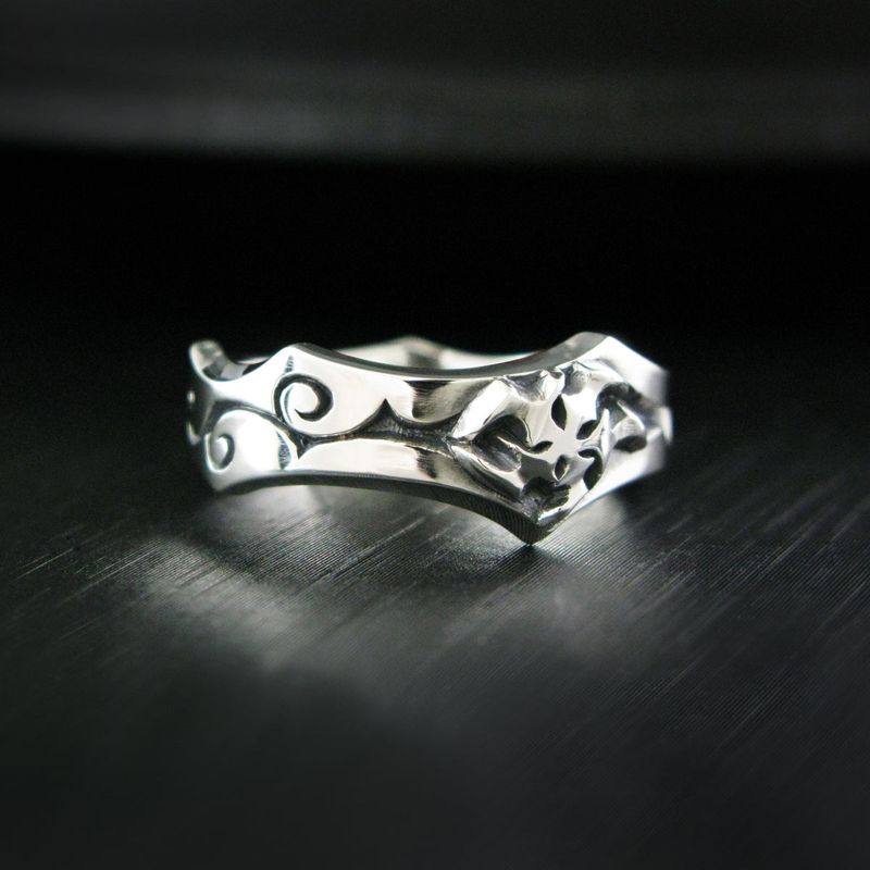 LunarB Ringlet silver ring
