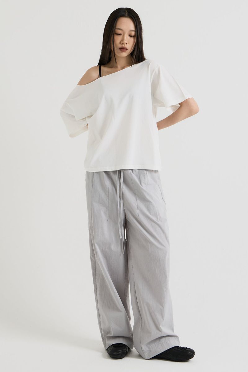One shoulder t-shirt, White