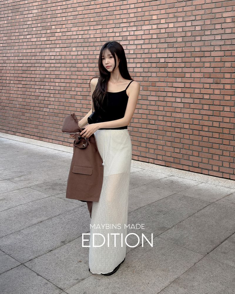 MADE. Kerin lace skirt