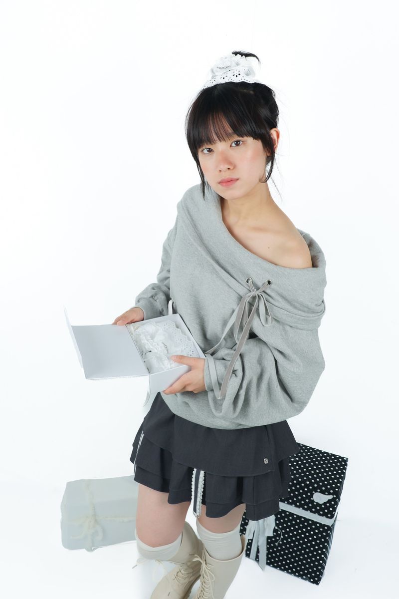 offshoulder ribbon hoodie(gray)