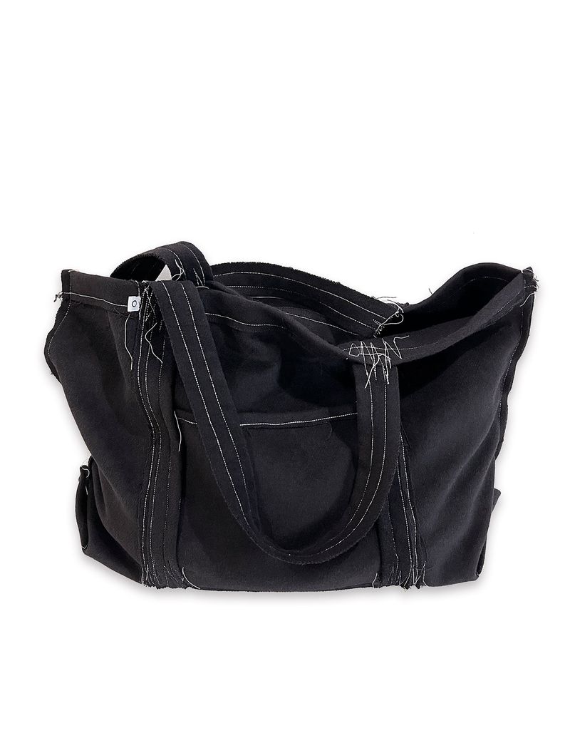 O Logo Drawing Stitch Bag / Black