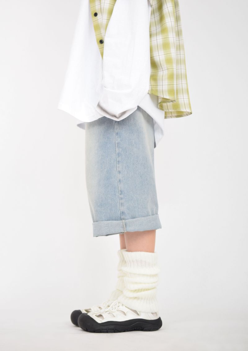 Snug Bermuda pants
