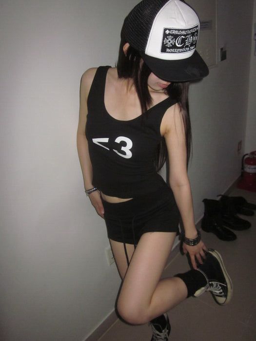 <3 Cap Top