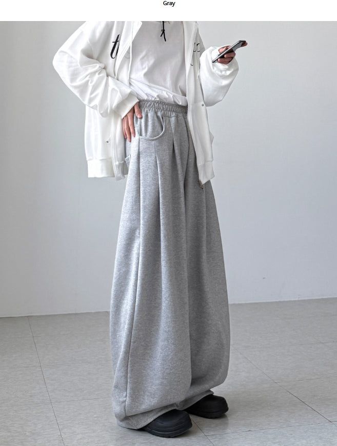 YOURNUS（ユアナス）の「Melon Curved Training Pants（Pants）」
