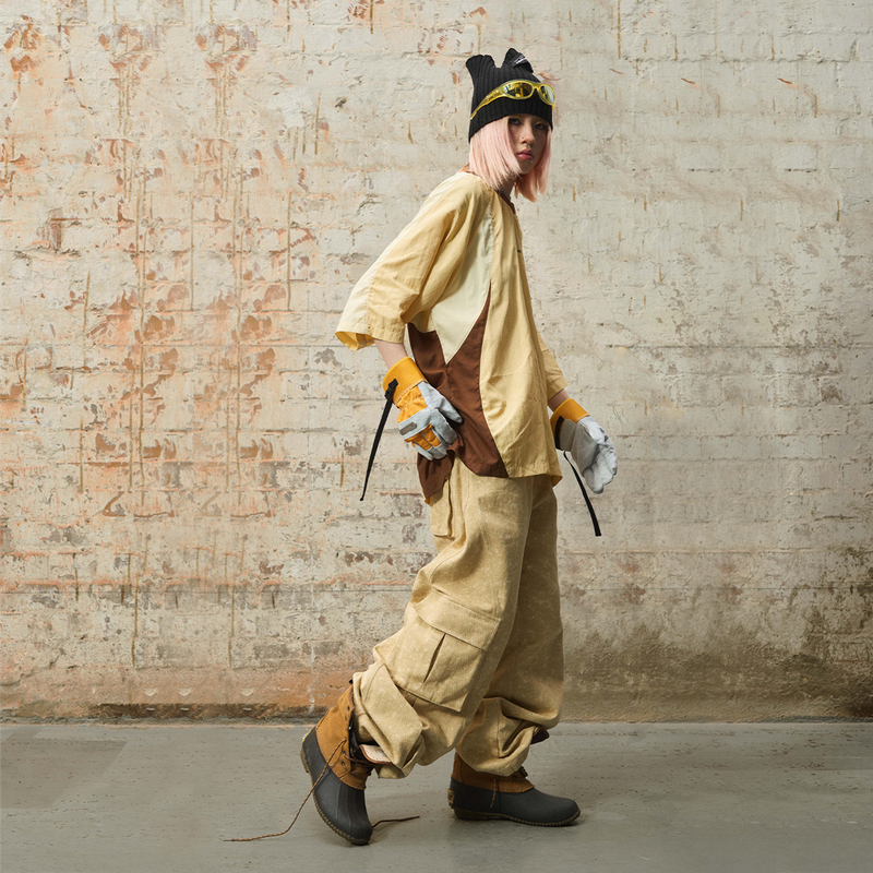 RELABEL 24SS ‘Tinker’ Detachable Tote Bag Structured Multi-pocket Sand-coloured Work Slacks