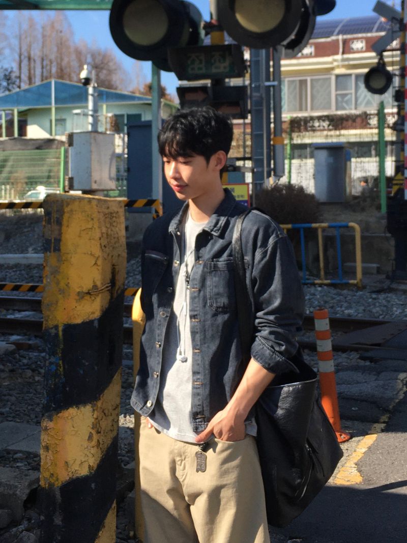 Flow Denim Shacket (M, L / 2colors)