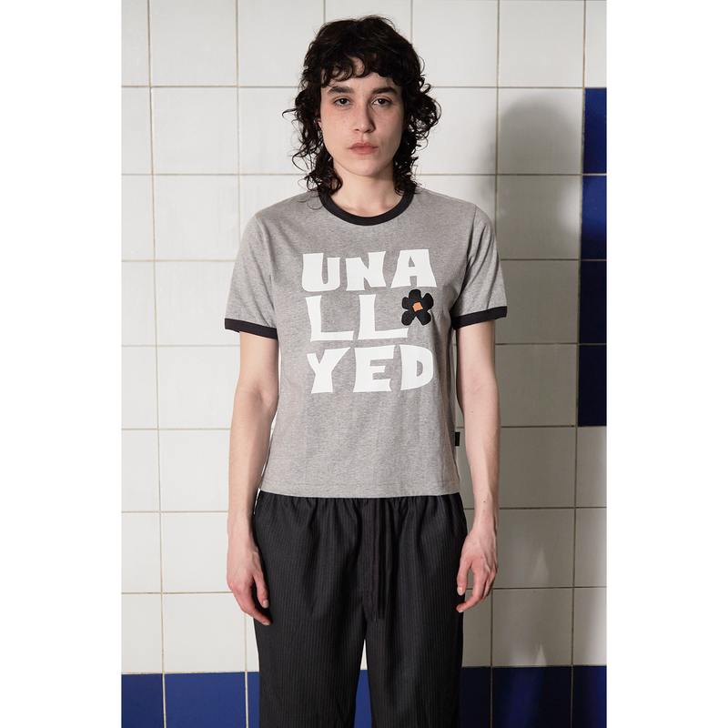 LOGO RINGER T SHIRT / GREY