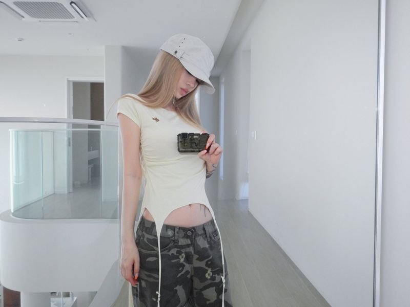 THEAIRTOWN（ザエアータウン）の「garter drop cross top(3 color) （Tops）」