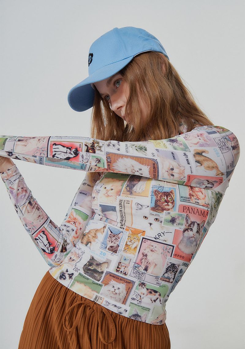 WORLDWIDE CAT POSTCARD HALF NECK LONG SLEEVE