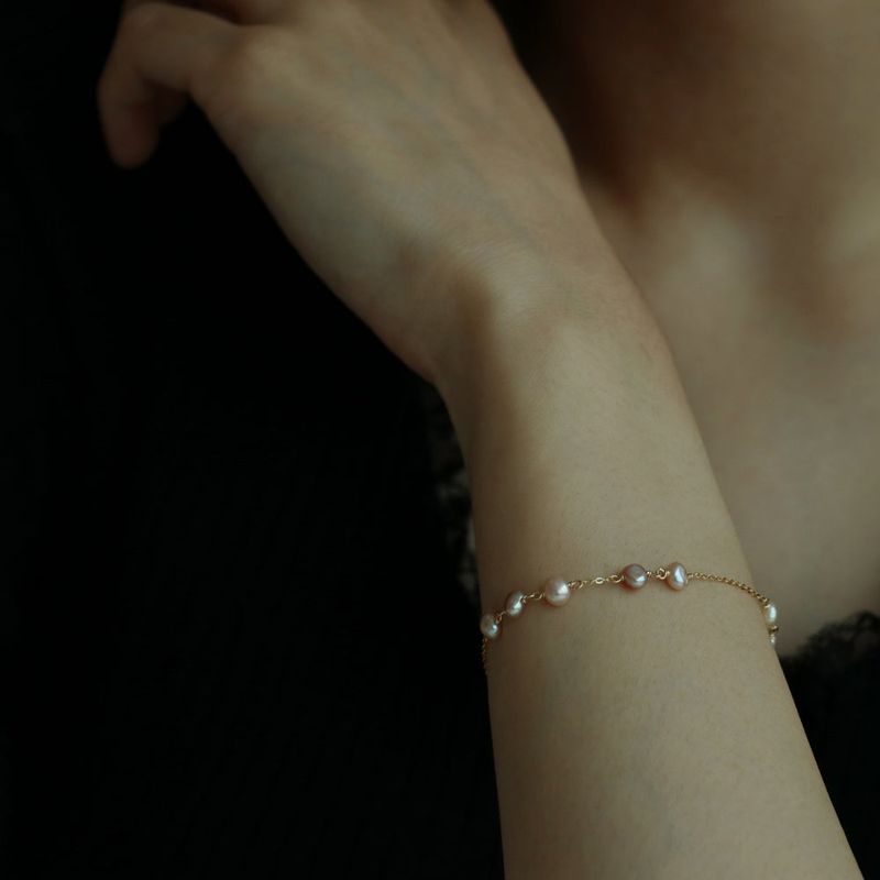 baby baroque pearl bracelet