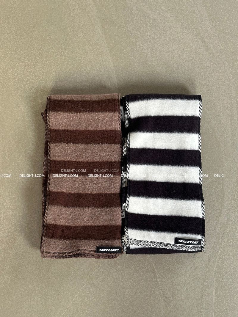 Petit striped scarf muffler