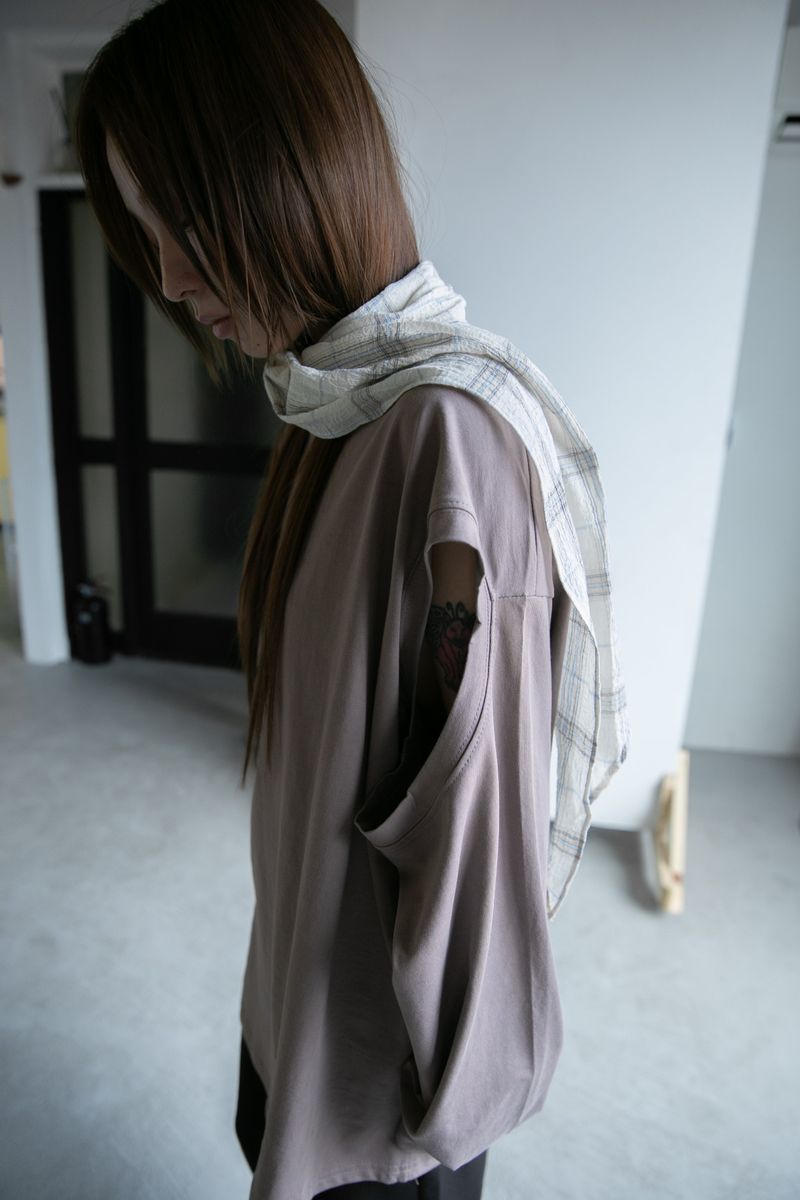 hole shoulder over long top(3colors)