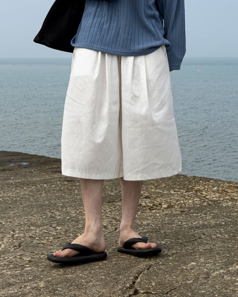 Rok Linen Pintuck Bermuda Pants