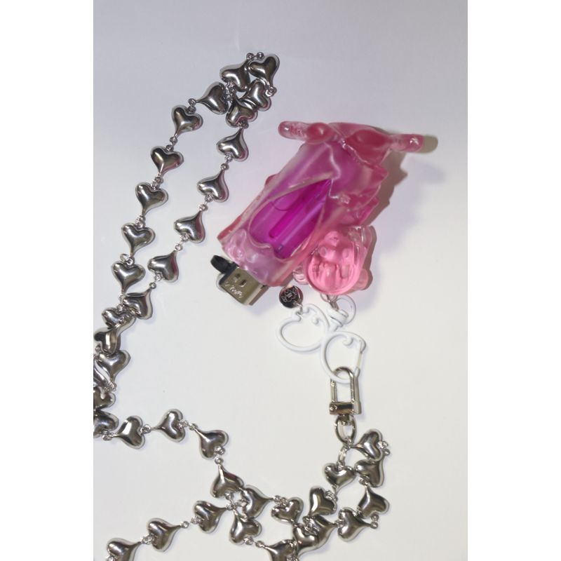[MADE] Brush girl Toothpaste Keyring & Necklace (Clear pink)