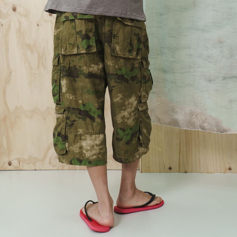 Wanderer cargo bermuda pants / Camo