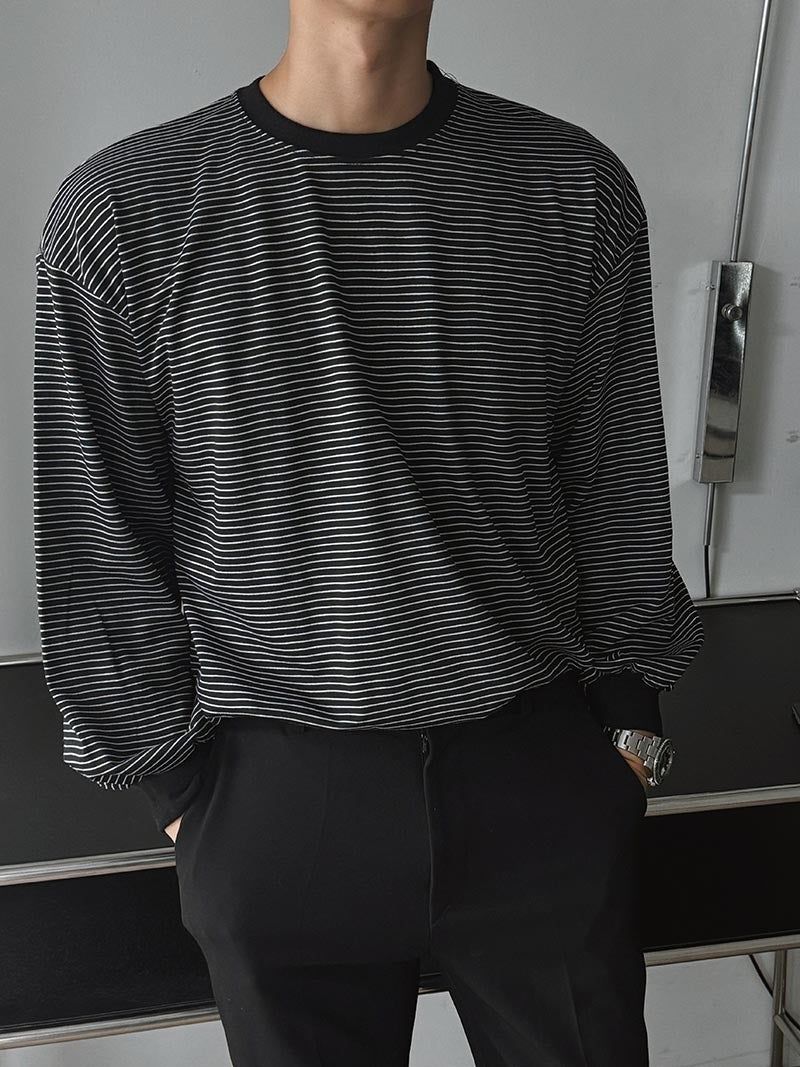 ASCLO Thin Border Slit T Shirt (2color)