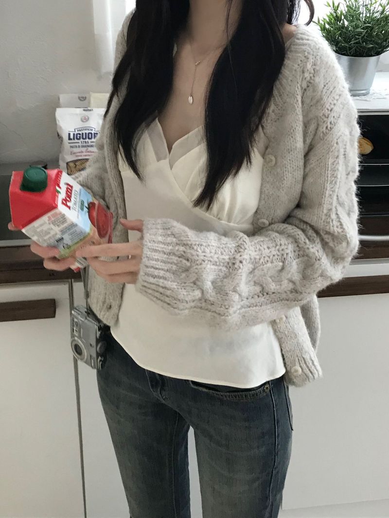 cable cardigan (2 colors)