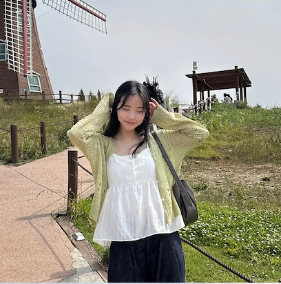 Windy Hill Punching Summer Cardigan