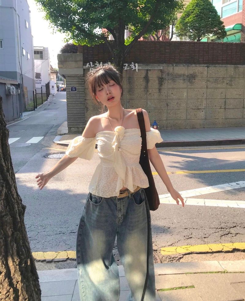 cloudemotion(クラウドエモーション)の「GARDEN ROSE & OFF TOP(Tops)」