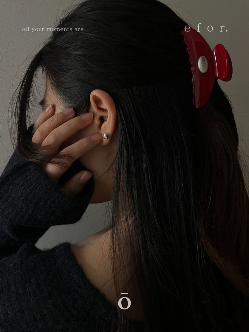 Logo Button Hair Clip M