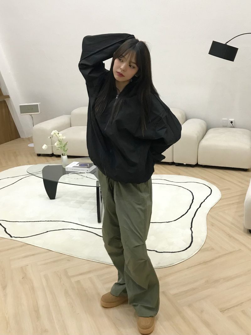 Dixie set up windbreaker
