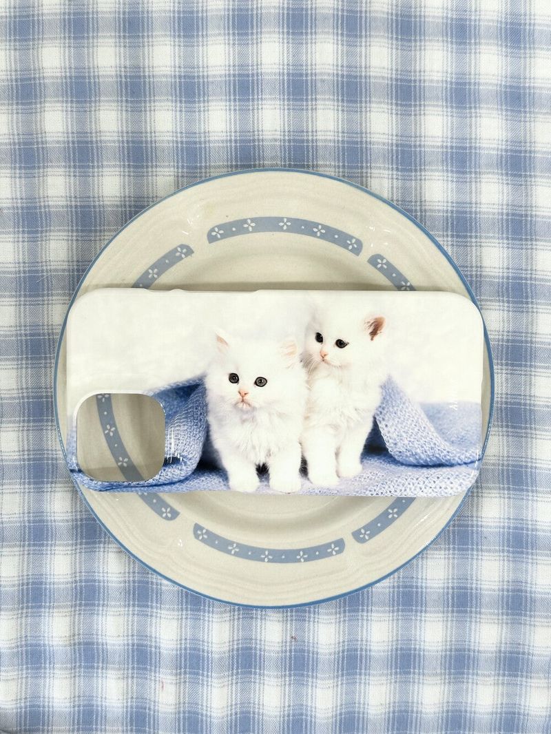[purple kitties hard case]