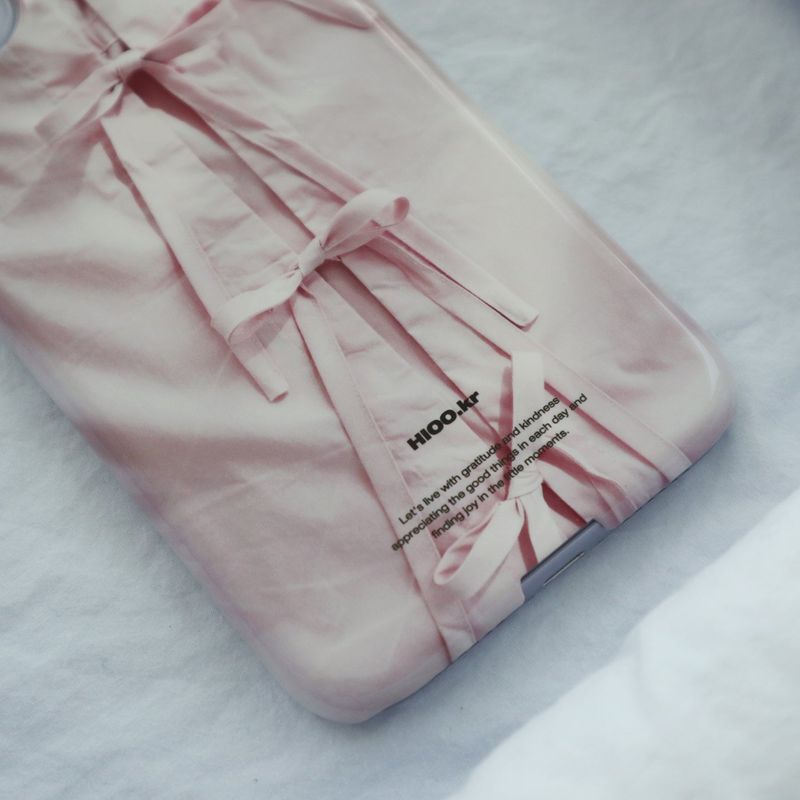 tie a pink ribbon case.