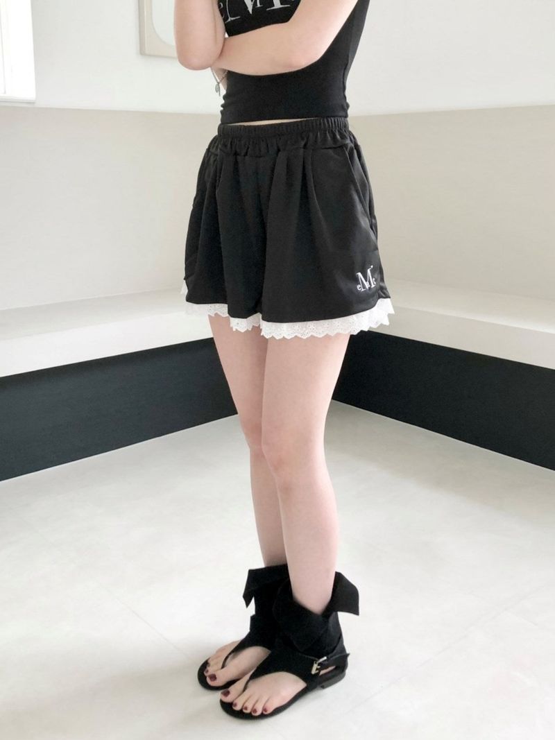 MUCENT（ムセント）の「メローニレースポイントハーフパンツ (2Color)（パンツ）」