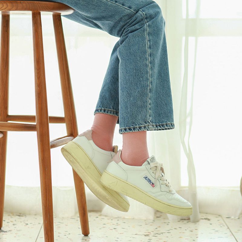 W Peach Beige
