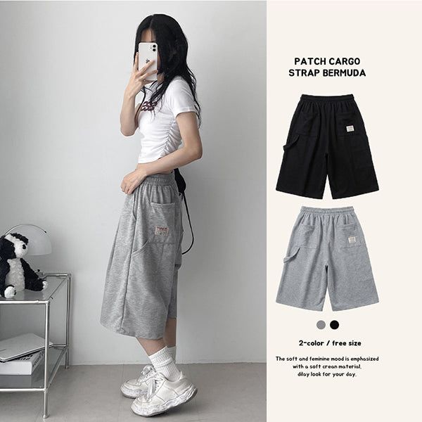 hijjoo（ハイチュー）の「バックポケットパッチ🐨カーゴ バミューダ スウェットパンツ(2 colors)（パンツ）」