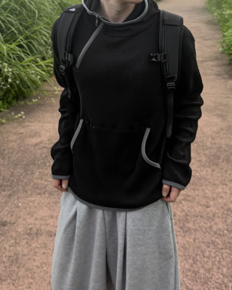 JIIGEUM（ジグム）の「Terne ribbed diagonal zipper hoodie（Tops）」