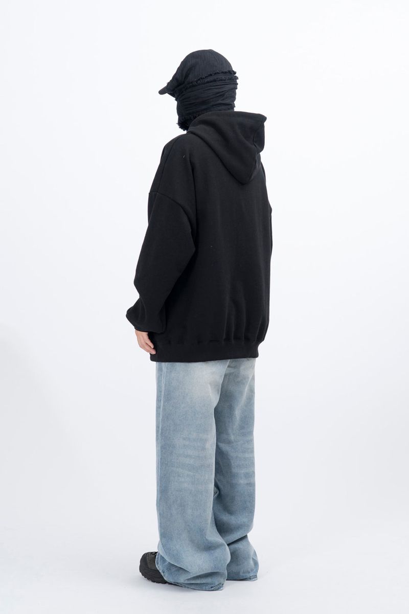 Geta Line Circle Hood