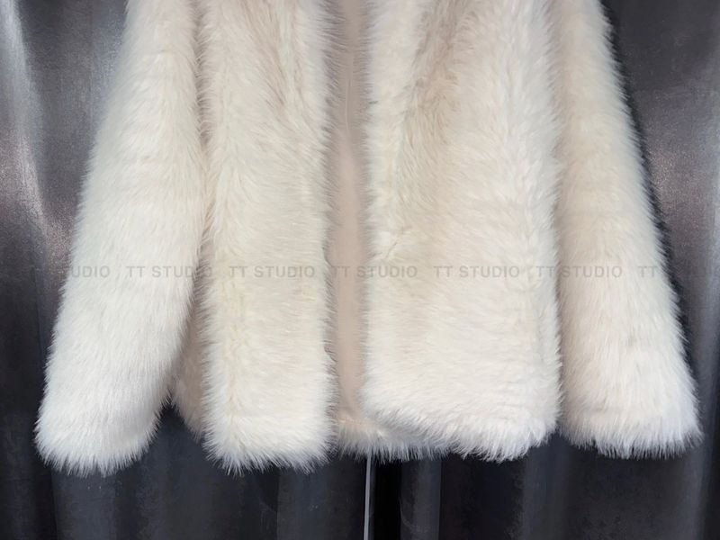 Hoodie fox fur-JK (White)