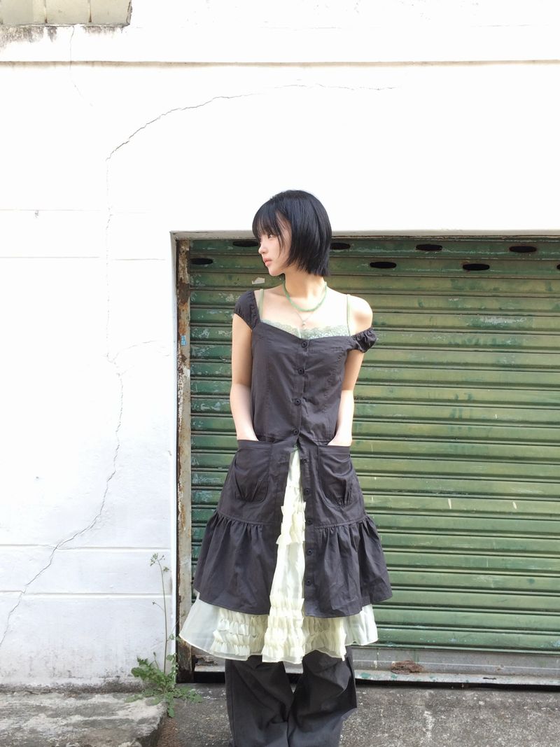 Pocket-line button layered dress
