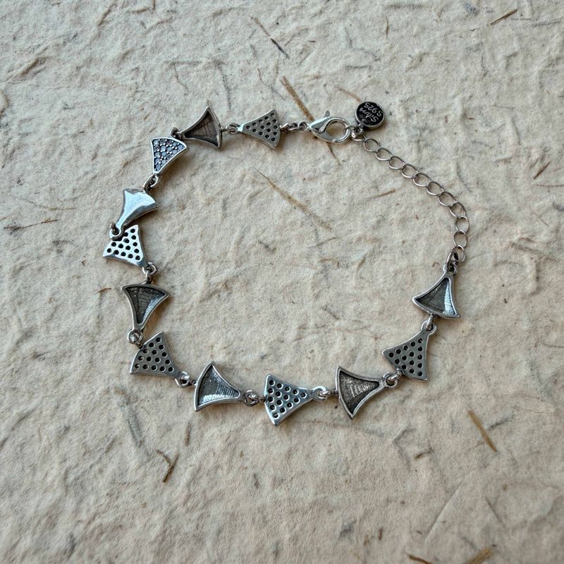 Orbit Triangle Bracelet
