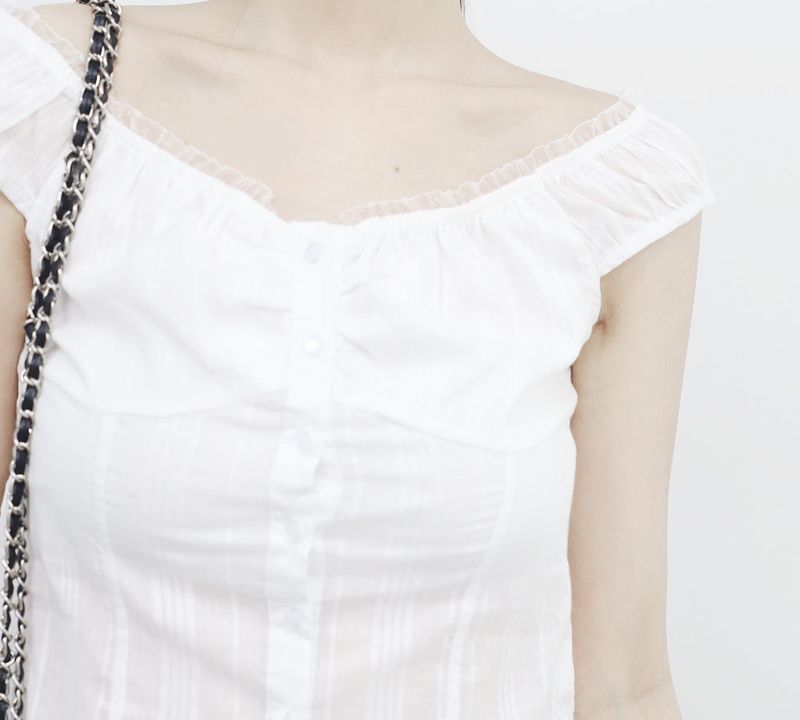 Pythé lace shirt
