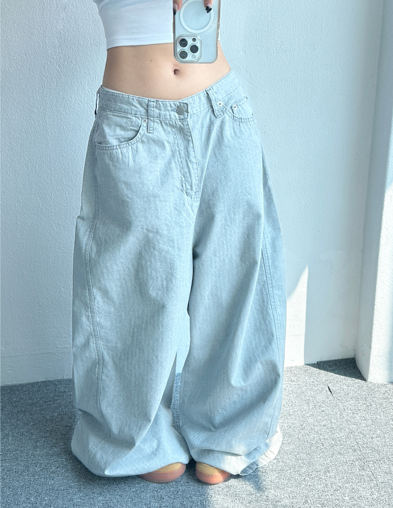 CCORTTI（コルッティ）の「グライッシュオーバーワイドデニムパンツ🩶（パンツ）」