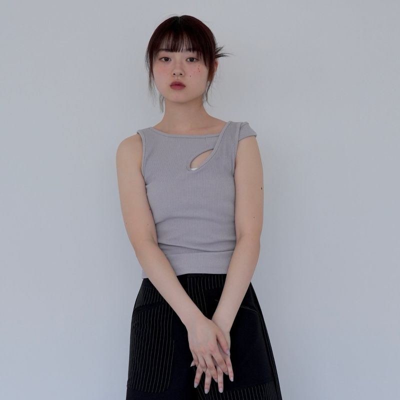 drop tank top
