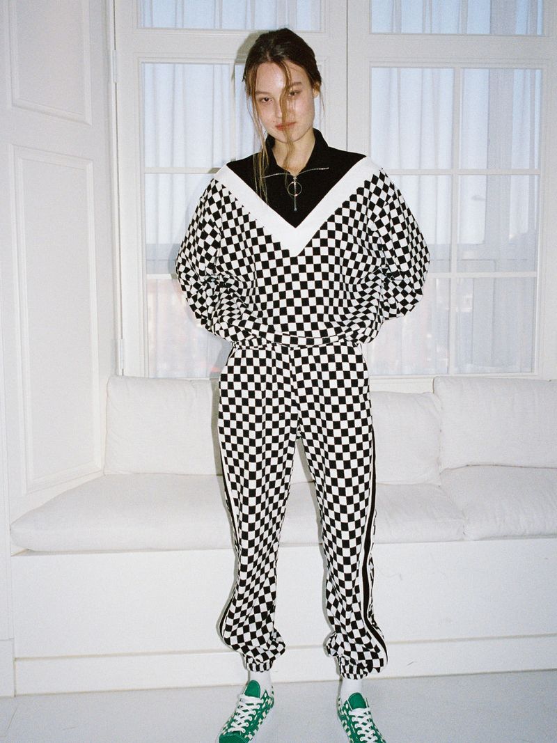 0 3 checkerboard zip-up top - BLACK